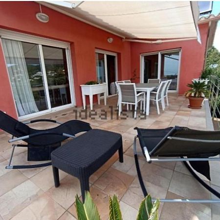 Habitacion Con Desayuno Vall-Llobrega Exterior photo